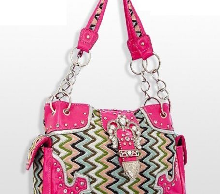 Pink Zig Zag Pattern Buckle Rhinestone Purse Review