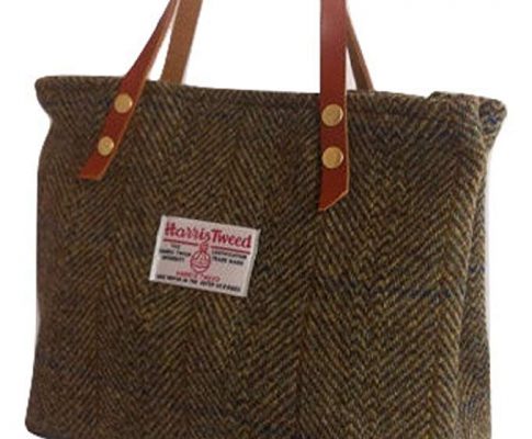 Harris Tweed ladies Runner Bag – Winter Burn Herring Bone plaid design hand made in Scotland Review